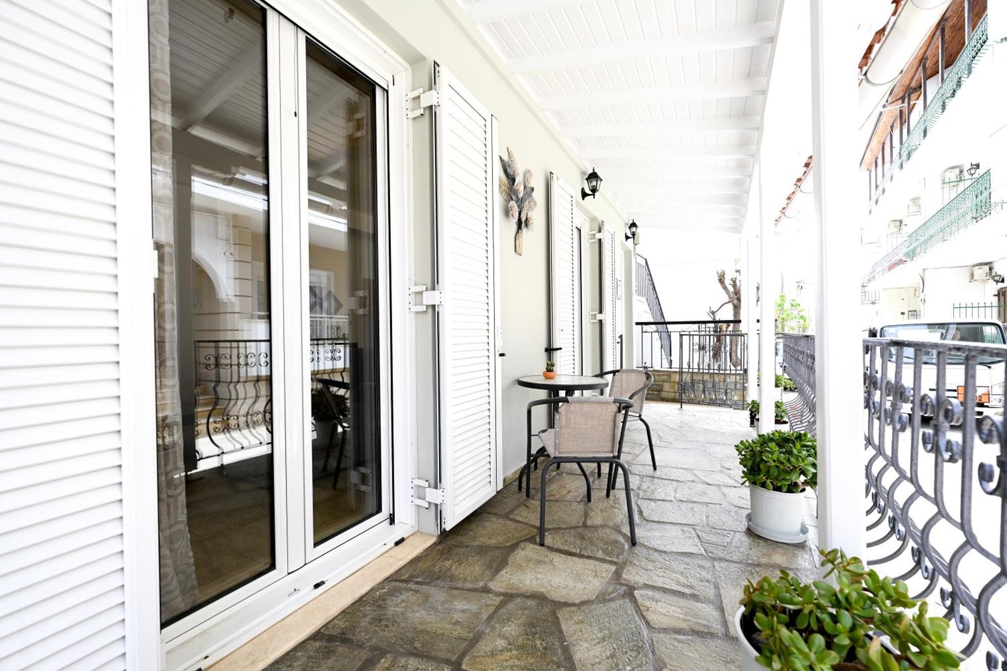 Villa Dafni'S House Skiathos-Stadt Exterior foto